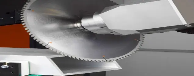 Profielbewerking extrusieprofiel Profielbewerking extrusieprofiel