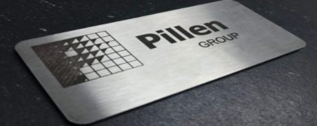 Graveren plaatbewerking Pillen Group