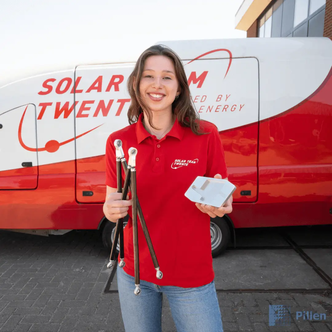 Pillen Group Paneelinsert +onderdelen Wielhophanging Voor Solar Car Twente 2 1080×1080 Pillen Group Paneelinsert +onderdelen Wielhophanging Voor Solar Car