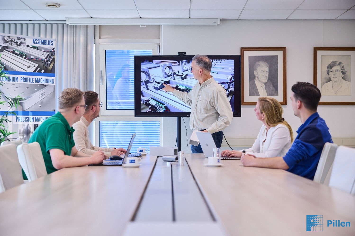 Projectteam Overleg Pillen Group