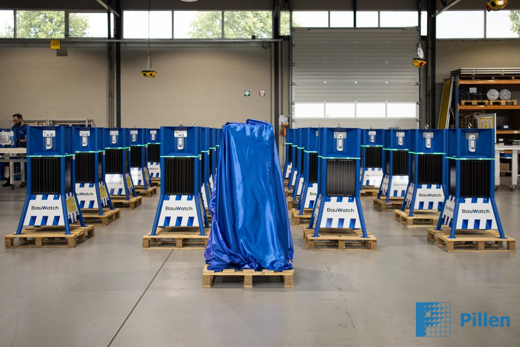 Celebration 1000ste Scout Product Pillen Group BauWatch BauWatch Scout beveiligingscamera's bouw