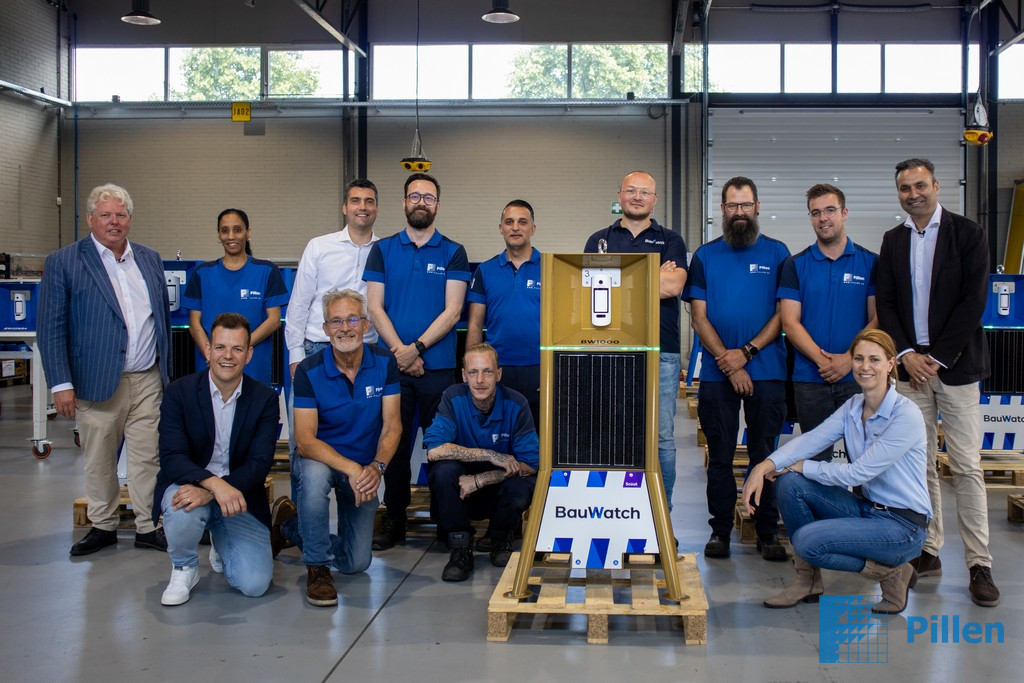 Team Pillen Group BauWatch Production 1000ste Scout Celebration beveiligingscamera Bauwatch